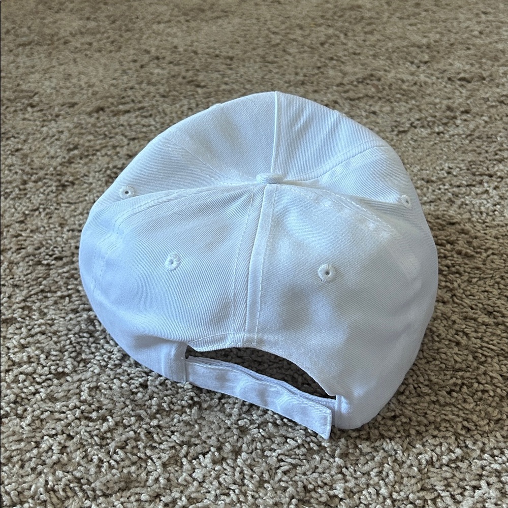 White Cap - Picture 2 of 4